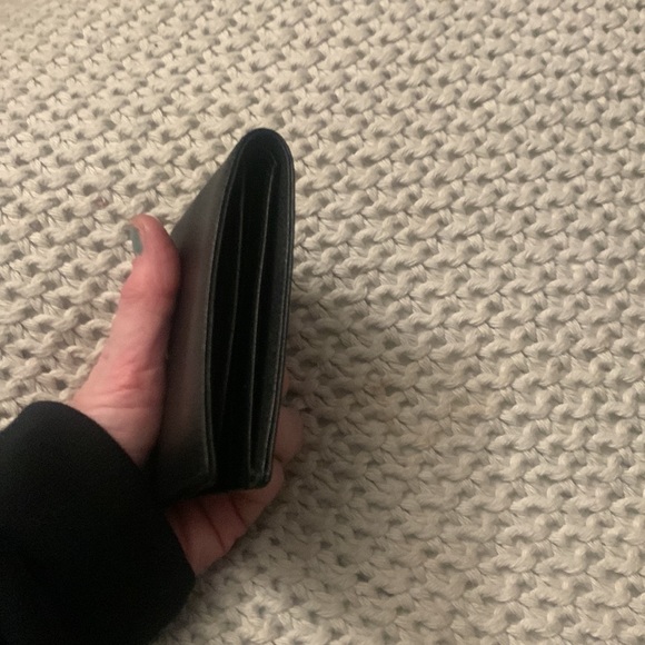 Brand new Slate and Stone black leather bifold - Picture 6 of 6